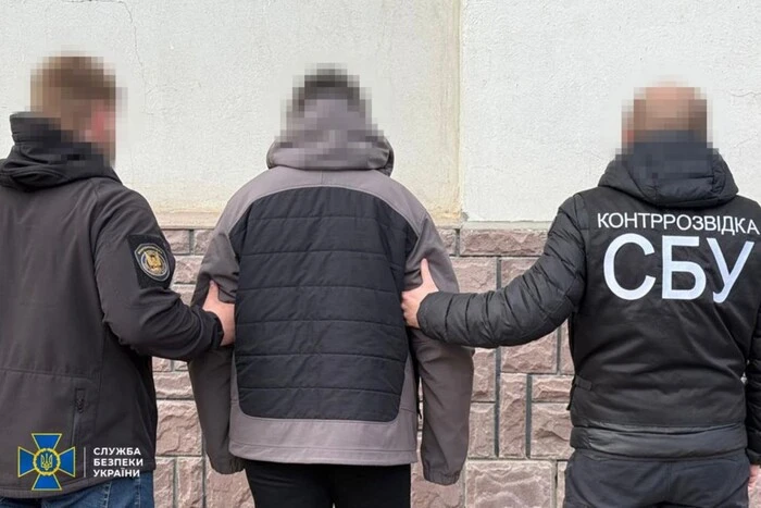 Włożono materiał wybuchowy do termosu. SBU zatrzymało agentów Rosji, którzy planowali zamachy w Winnicy