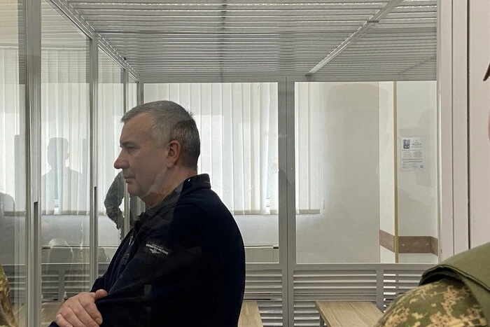 Sprawa dotycząca obrony obwodu charkowskiego: sąd pozostawił generała brygady w areszcie