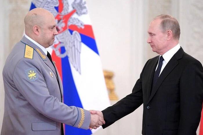 Rosja w 2022 roku przygotowywała się do użycia broni jądrowej przeciwko Ukrainie