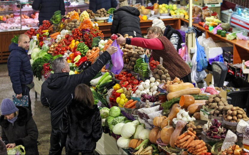 Prawie 100 hrywien za kilogram: w Ukrainie ceny ziemniaków, kapusty, cebuli i marchewki wzrosły na początku marca