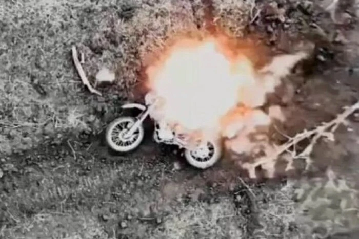 Rosjanie na jednym z kierunków frontu wysłali do ataku 40 motocykli