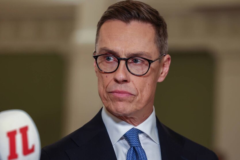 Stubb zaproponował mianowanie specjalnego wysłannika UE i opisał etapy wprowadzenia wojsk do Ukrainy