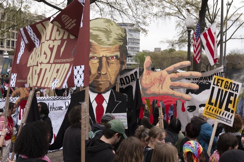 Америка в центре обострений протестов Трампа