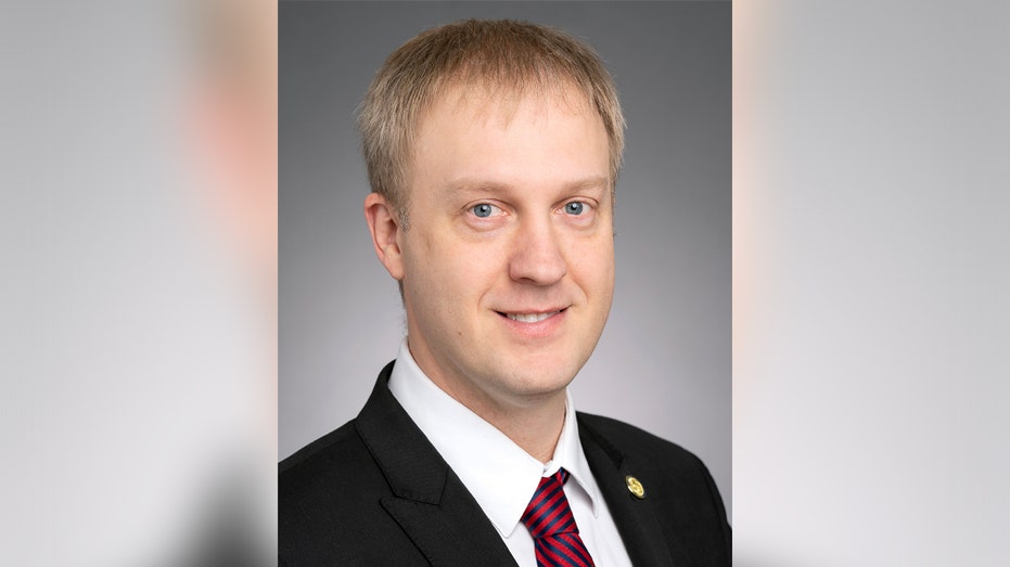 Ukraina otrzymała nową partię szczepionek przeciw COVID-19