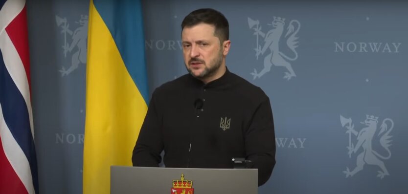 Зеленский предупредил о подготовке Россией наступлений