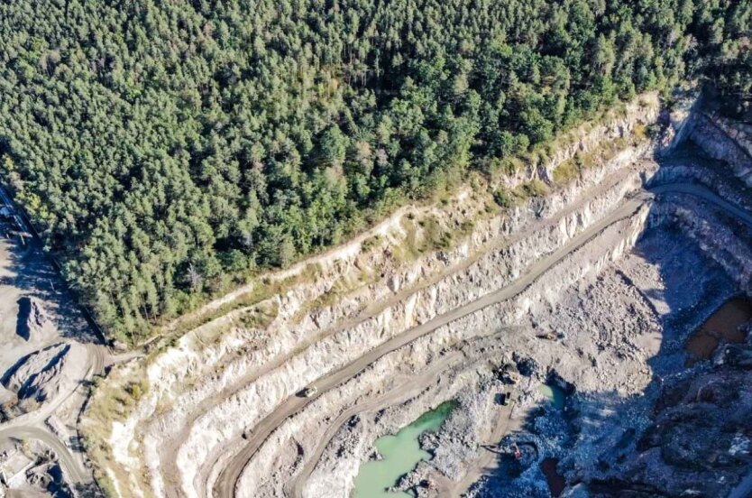 Górnictwo przygotowało 60 działek na aukcje sprzedaży zezwoleń na korzystanie z zasobów naturalnych